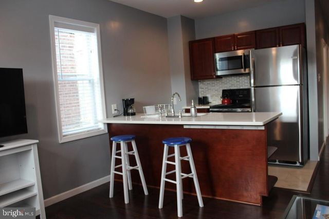 5923 N BROAD ST, Philadelphia, PA 19141