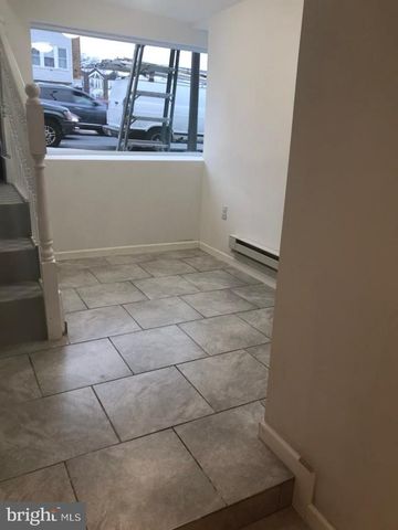 5923 N BROAD ST, Philadelphia, PA 19141