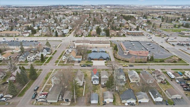 2611 Banks Avenue, Superior, WI 54880