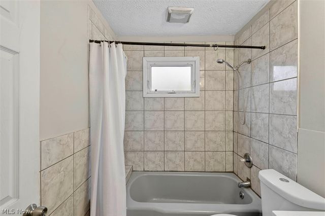 12912 Maplerow Avenue, Garfield Heights, OH 44105