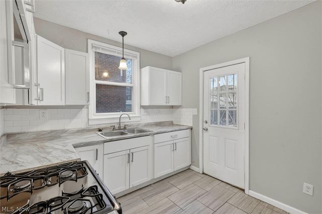 12912 Maplerow Avenue, Garfield Heights, OH 44105