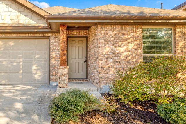 598 Dragon Ridge RD, Buda, TX 78610