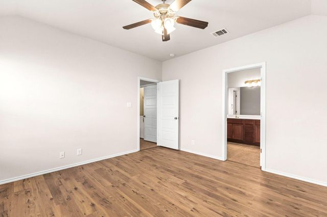 598 Dragon Ridge RD, Buda, TX 78610