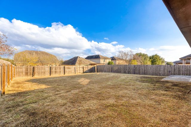 598 Dragon Ridge RD, Buda, TX 78610
