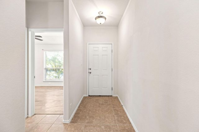 598 Dragon Ridge RD, Buda, TX 78610