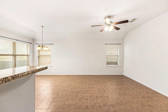 598 Dragon Ridge RD, Buda, TX 78610