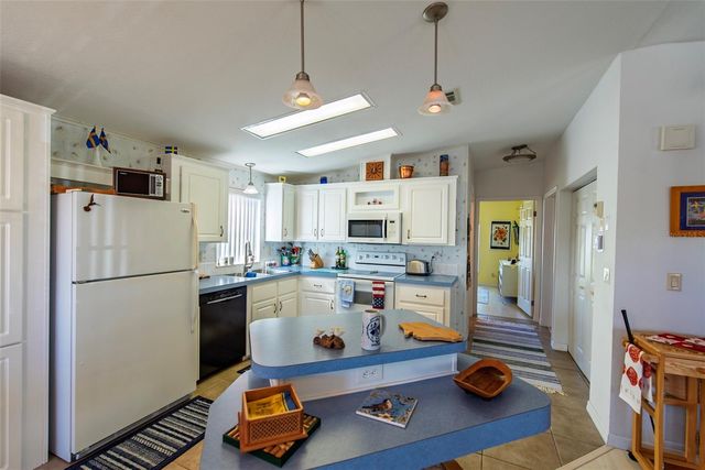 4 BELCHER DRIVE, Punta Gorda, FL 33950