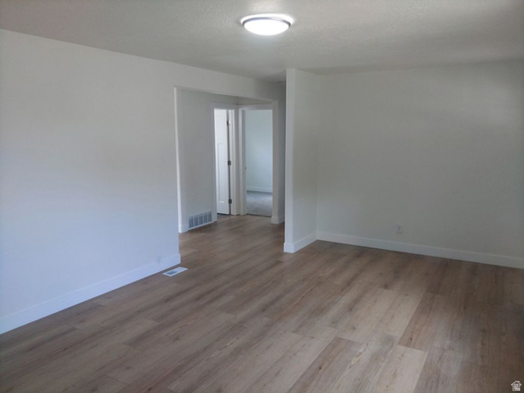 250 E BERYL AVE, South Salt Lake, UT 84115 — photo 4
