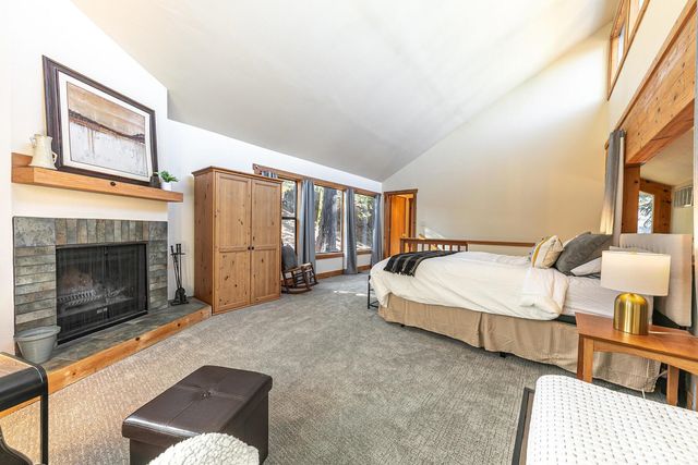 11504 Skislope Way, Truckee, CA 96161