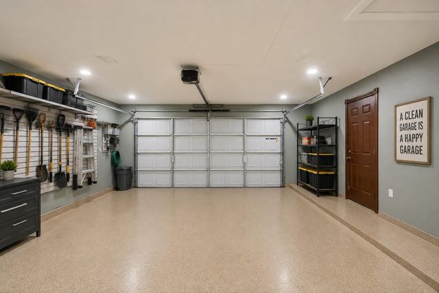 5519 Irish Hill Drive, Houston, TX 77053