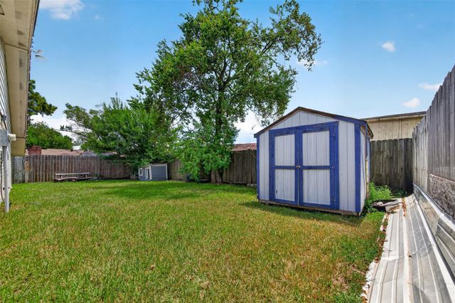 5519 Irish Hill Drive, Houston, TX 77053