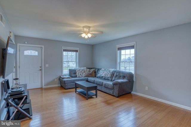 123 W MISPILLION ST, Harrington, DE 19952