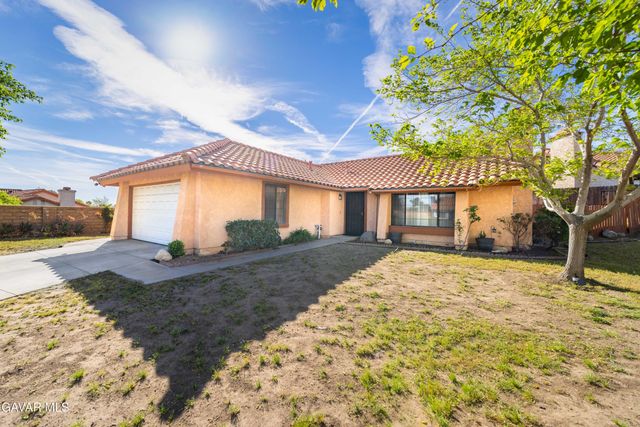 502 Hilltop Terrace, Palmdale, CA 93551