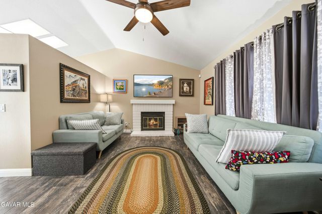 502 Hilltop Terrace, Palmdale, CA 93551