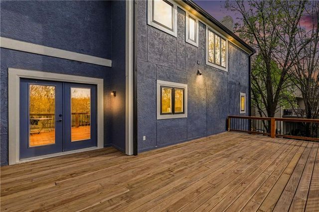 12650 Sherwood Drive, Leawood, KS 66209