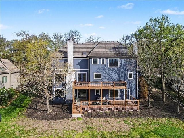 12650 Sherwood Drive, Leawood, KS 66209