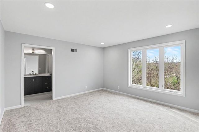 12650 Sherwood Drive, Leawood, KS 66209