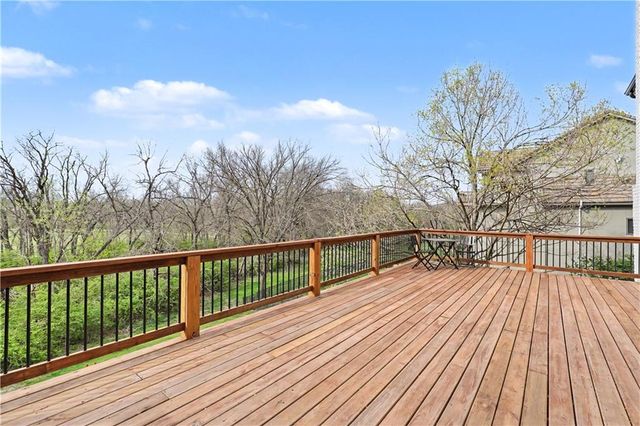 12650 Sherwood Drive, Leawood, KS 66209