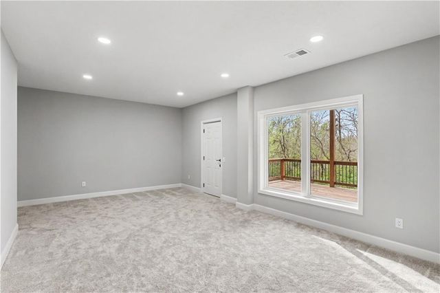 12650 Sherwood Drive, Leawood, KS 66209