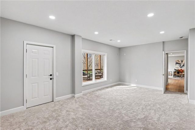 12650 Sherwood Drive, Leawood, KS 66209