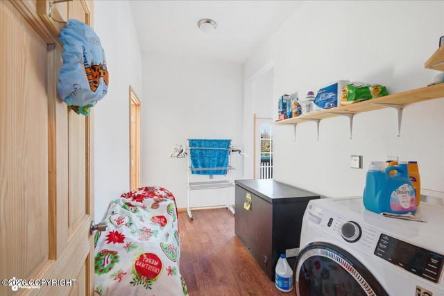 7200 W Middle Drive, Wasilla, AK 99623