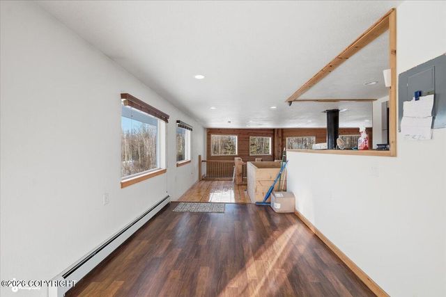 7200 W Middle Drive, Wasilla, AK 99623