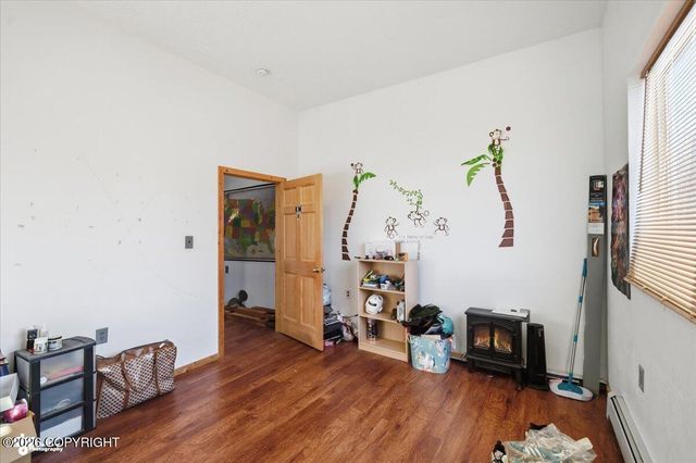 7200 W Middle Drive, Wasilla, AK 99623