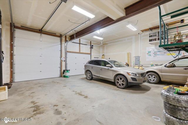 7200 W Middle Drive, Wasilla, AK 99623