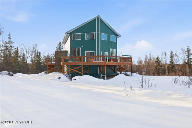 7200 W Middle Drive, Wasilla, AK 99623