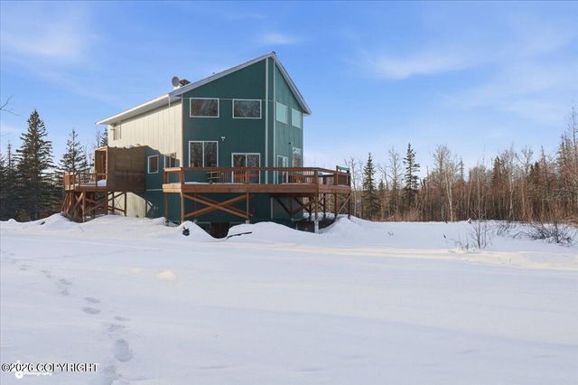 7200 W Middle Drive, Wasilla, AK 99623