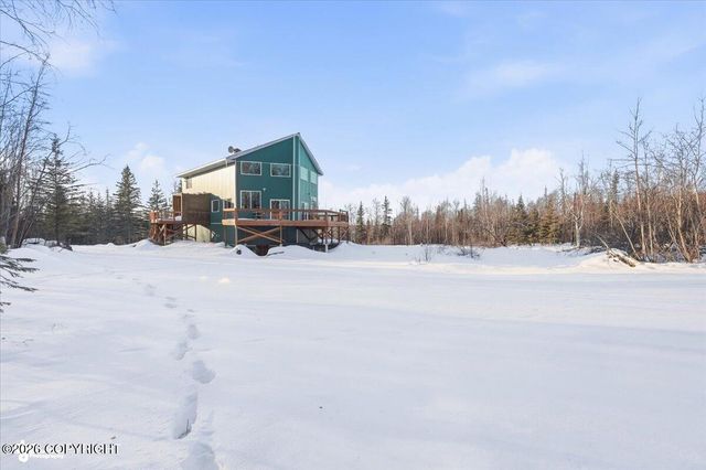 7200 W Middle Drive, Wasilla, AK 99623