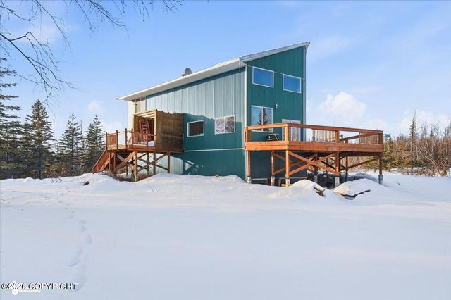 7200 W Middle Drive, Wasilla, AK 99623
