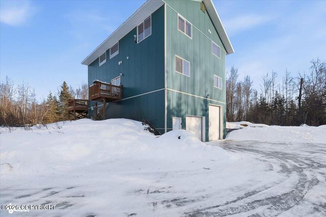 7200 W Middle Drive, Wasilla, AK 99623