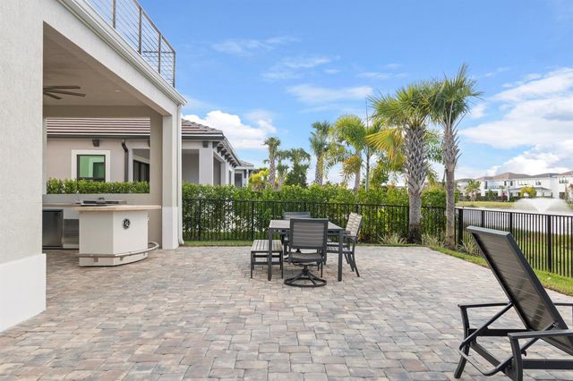 12510 Solano Bay Circle, Palm Beach Gardens, FL 33412