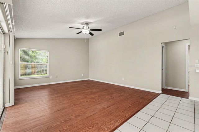 2909 STARMOUNT DRIVE, Valrico, FL 33596