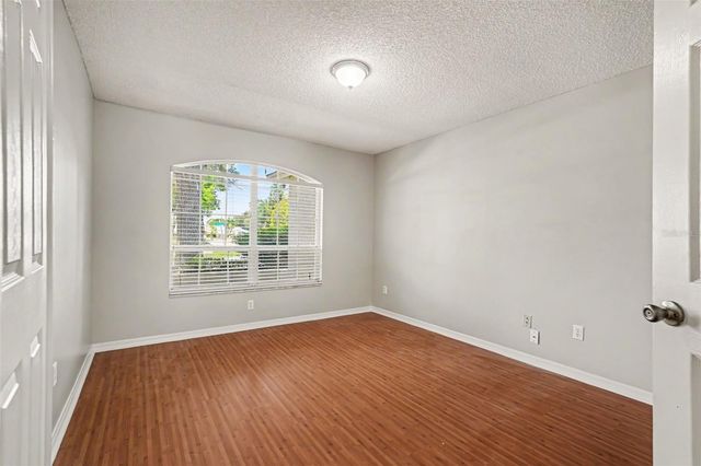 2909 STARMOUNT DRIVE, Valrico, FL 33596