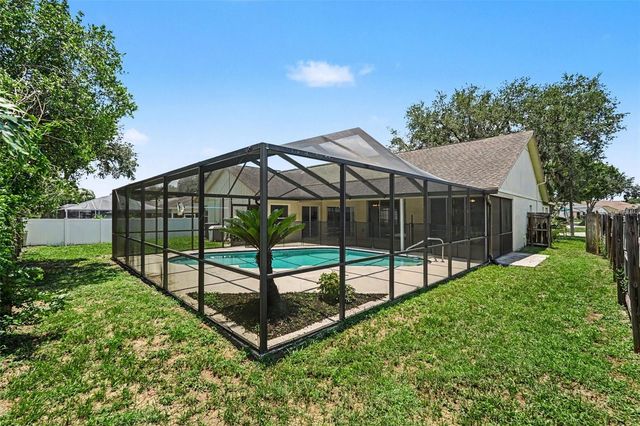 2909 STARMOUNT DRIVE, Valrico, FL 33596