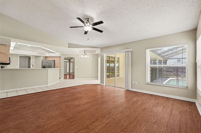 2909 STARMOUNT DRIVE, Valrico, FL 33596