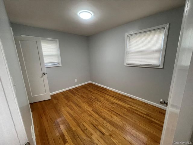 119-24 199 Street 1st floor, Saint Albans, NY 11412