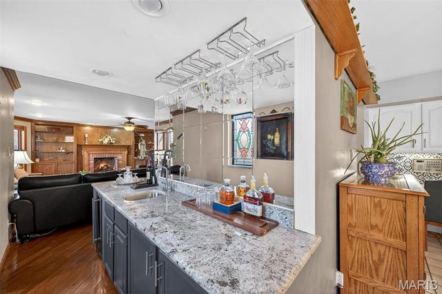 411 Savannah Ridge Drive, St Charles, MO 63303