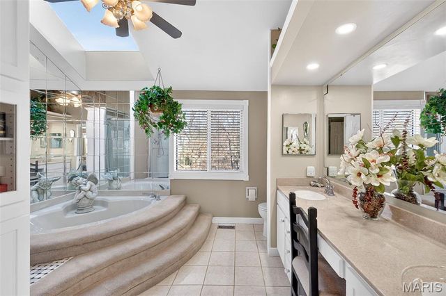 411 Savannah Ridge Drive, St Charles, MO 63303