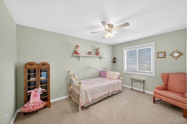 411 Savannah Ridge Drive, St Charles, MO 63303