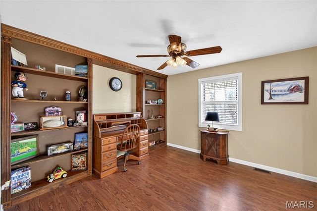 411 Savannah Ridge Drive, St Charles, MO 63303