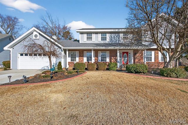 411 Savannah Ridge Drive, St Charles, MO 63303