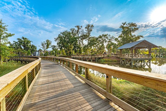 4 N Forest Beach Dr Apt 208, Hilton Head Island, SC 29928