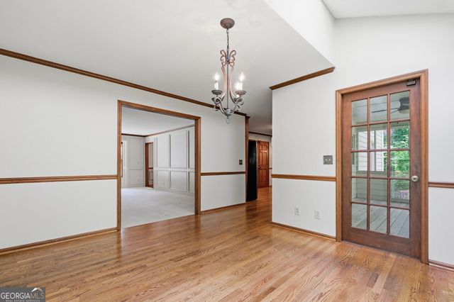 5230 Shasta Way, Marietta, GA 30062