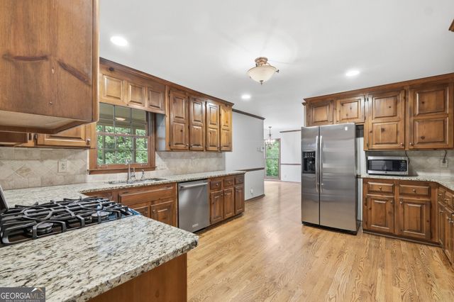 5230 Shasta Way, Marietta, GA 30062