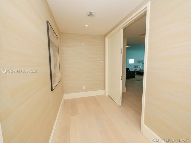 10201 Collins Ave 2006, Bal Harbour, FL 33154
