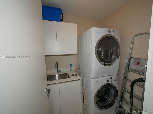 10201 Collins Ave 2006, Bal Harbour, FL 33154