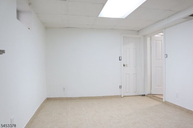 302 N 10Th St, Newark City, NJ 07107